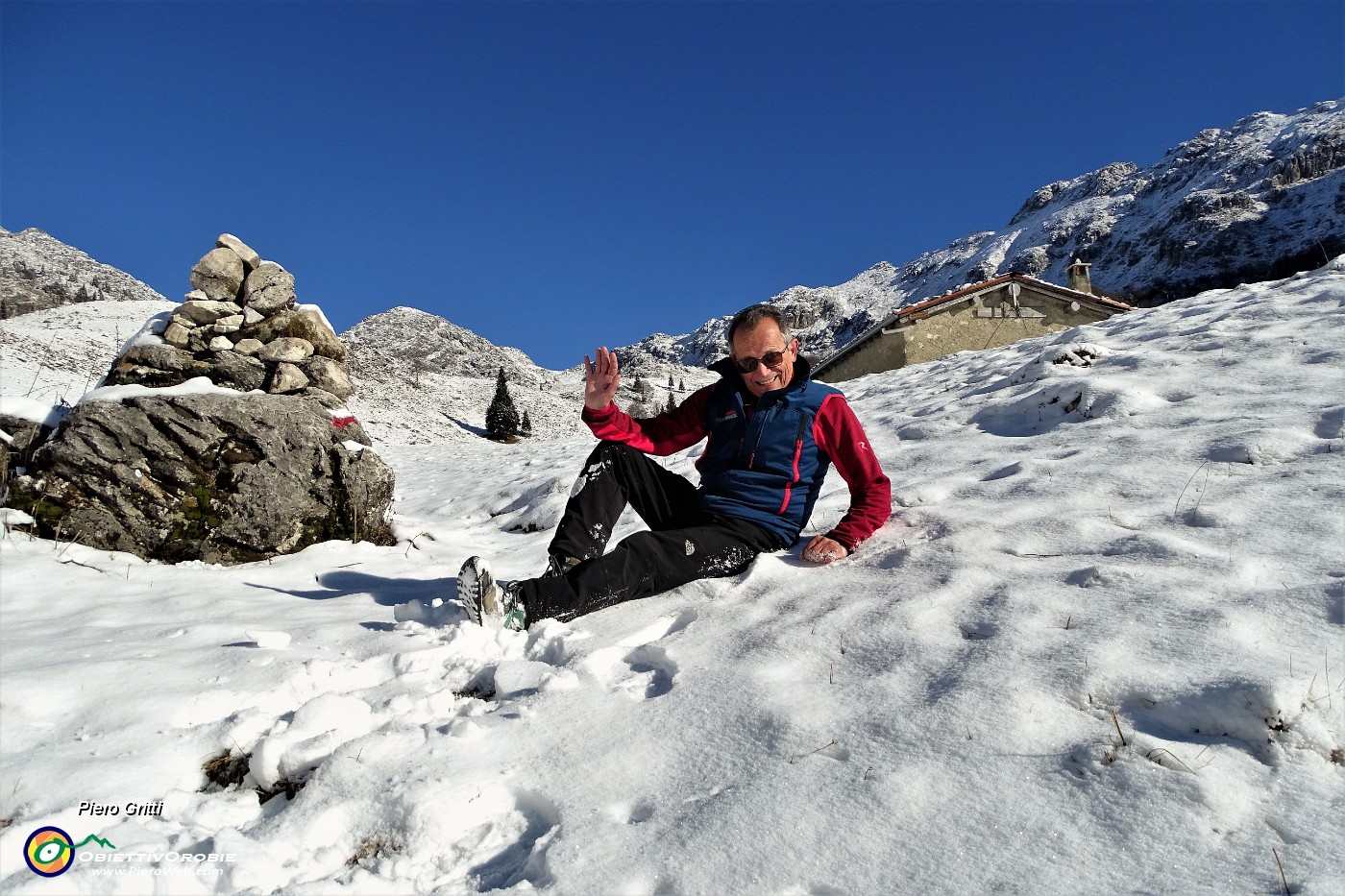 03 Alla Baita Sota dal sent. 503 (1496 m) soffice neve fresca(.JPG